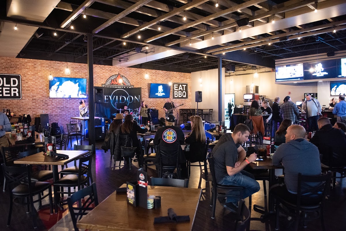 K1 Paddock Lounge - Sports Bar & Restaurant